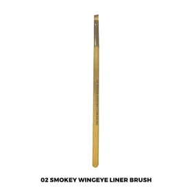 https://www.shecosmetics.pk/wp-content/uploads/2023/09/02-smokeywingeyelinerbrush_800x.webp