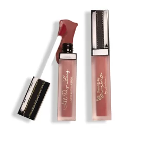 https://www.shecosmetics.pk/wp-content/uploads/2023/12/lip-stikck-1.webp